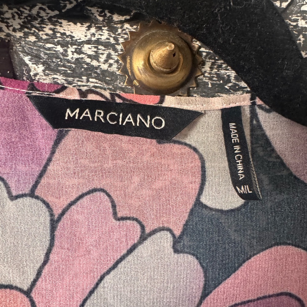 Floral Kimono with Pink and Black Design - Picture 3 of 4